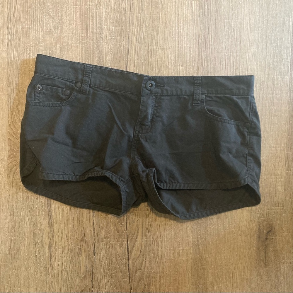 Hurley & Nike Womens Black Shorts 27 EUC